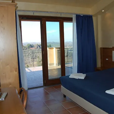 Francalancia Country Apart-hotel 4*